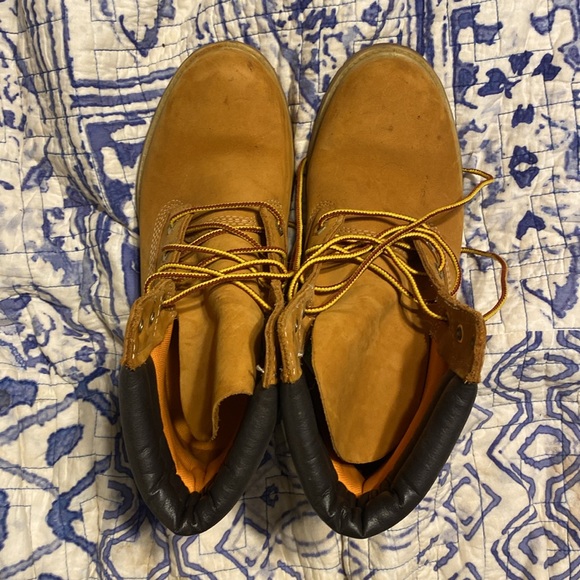 Timberland Boots - Picture 2 of 6